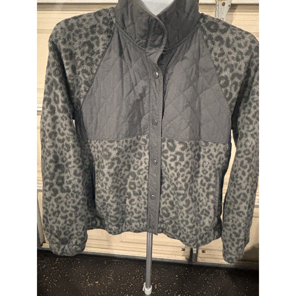 Abercrombie Fitch Leopard Fleece Cheetah Jacket Women M Gray Quilted Super Cozy - Picture 13 of 15